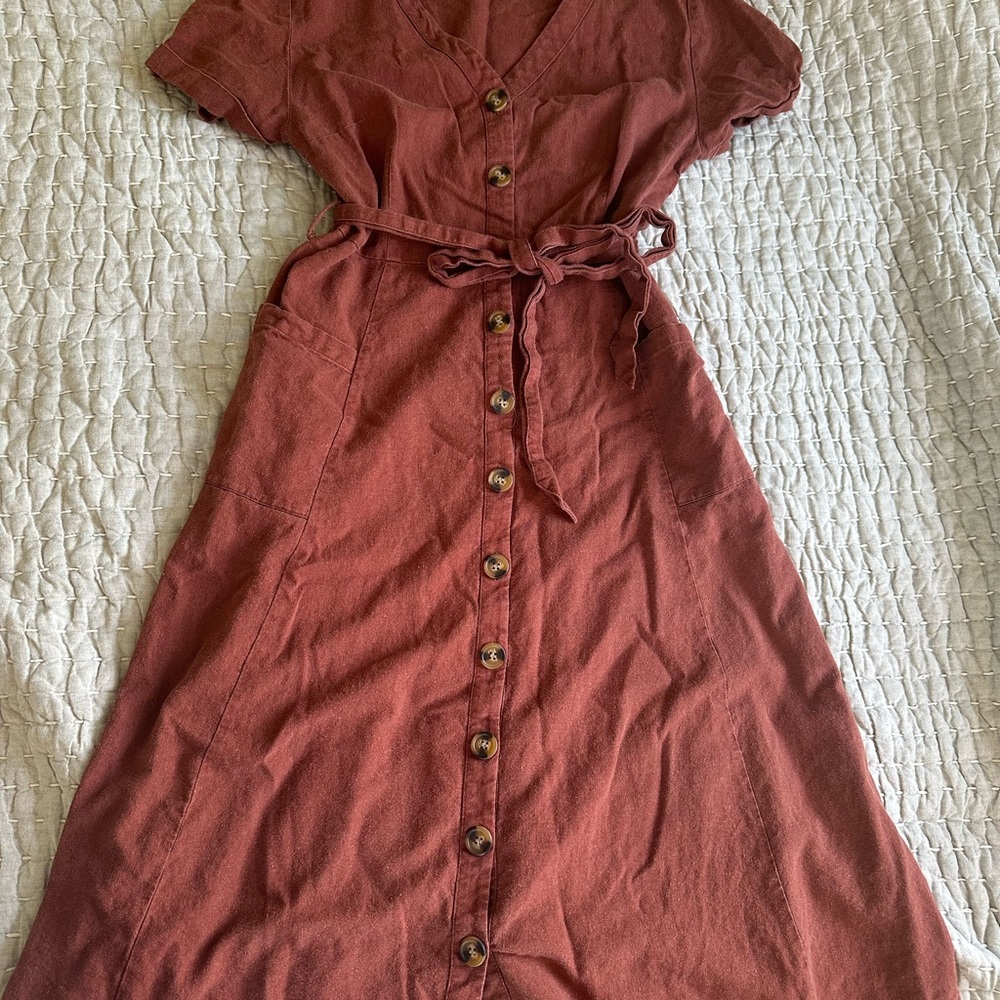 Mountain warehouse Elegant Button-Down Midi Dress in Rust